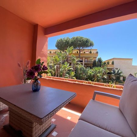 Elviria Paradiso Apartment Марбелья Екстер'єр фото